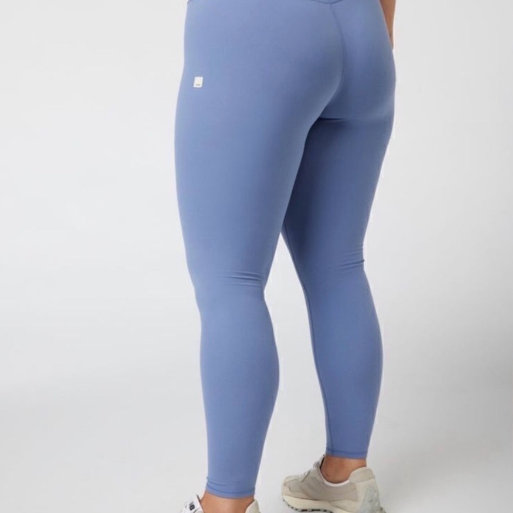 Vuori AllTheFeels™ Legging
Women's Vuori BlissBlend™ Leggings
S - Picture 2 of 3